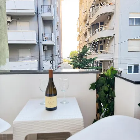 Jonisapartaments Lejlighed